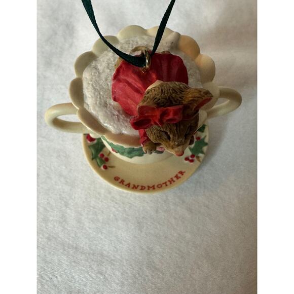 Hallmark 2001 Grandmother Keepsake Ornament - Picture 4 of 9